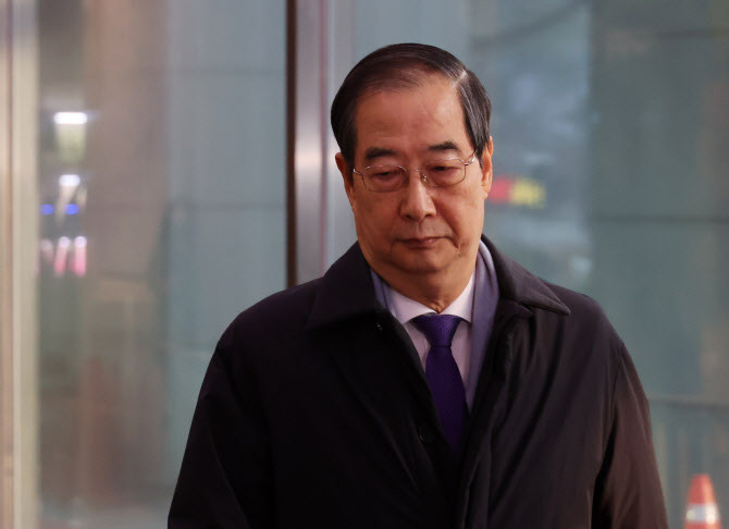 한덕수 대통령 권한대행, 지지율 7%…이재명 후보와 동률인 국민의힘 주자들, 주목 받아