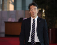 尹 탄핵 정국 여파…이복현 금감원장 거취에 쏠린 눈[금융포커스]