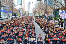 카드업계까지 불만 폭발…금융권 노조, 강력 투쟁 예고