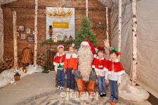 [포토] 워커힐, 2024 산타 키즈 빌리지 프로모션