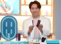 [포토]사용자들을 위한 다양한 신규 기능을 갖춘 필립모리스 아이코스 일루마 i