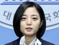 ‘국회의원→목수’ 된 류호정 “정치 복귀? 돌아갈 생각 없어”