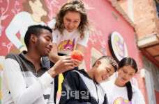 트립닷컴 3.3 메가세일…제주 왕복 항공권 9900원부터 外