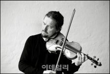 연주자는 광대가 아니다…음악에 담긴 가치 나눠야