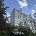 유원서초 감정가 19.5억, 낙찰가 21.1억 신고가[경매브리핑]