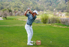 [골프in포토] 김영수의 호쾌한 백스윙