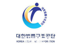 탈북민 자녀, 아빠 성 얻다…입양 허용 이끈 법률구조공단