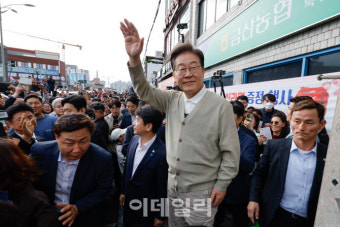 윤제균·김은숙 만난다…이재명, 콘텐츠 산업 애로사항 경청