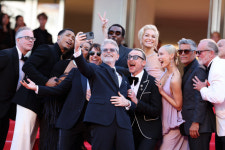 미션8 톰 크루즈, 칸 상영회서 5분 이상 기립박수…이게 액션 영화