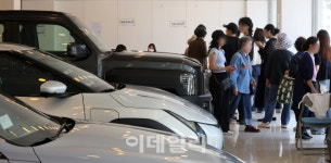 [포토]자동차 대리점에 마련된 제21대 대통령선거 투표소