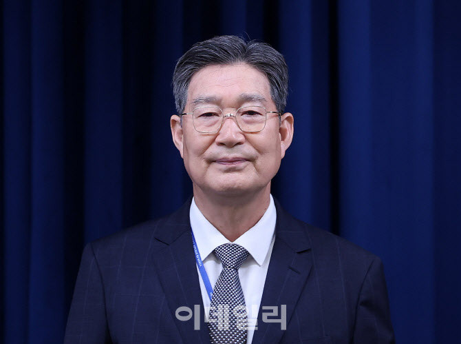 한국 대통령, 이재명, 우상호를 정무수석, 오광수를 민정수석으로 임명, 이규연은 홍보수석에 발탁