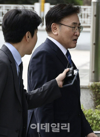 내란특검, 유상임 과기정통부 장관 참고인 소환…조사중