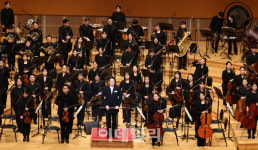 클래식 대중화를 위해 월클과 젊음이 뭉쳤죠