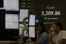 공매도 10조원대로 증가...코스피 하락 베팅 늘리는 투자자들