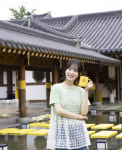 [포토]박보영, 경주 맥심가옥에서 커피 맛보세요