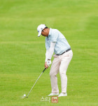 [포토] 이동환, 이정도 러프는 문제 없다