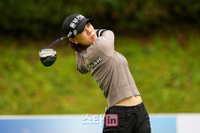 [골프in 포토] 박주영,노련하게 타수를 줄인다