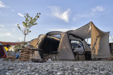 “텐트 안 숯 태운 흔적” 김포 캠핑장 30대男 숨진 채 발견