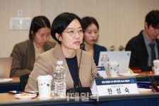 한성숙 “제조 中企 AX전환 예산 84% 증액…버티컬AI 적용”(종합)