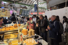 “섞어드려?” 사라졌을까…광장시장 순대 논란, 직접 가보니[먹어보고서]