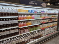 대형마트인데 신라면·새우깡도 없다…폐점 한파 홈플러스[르포]