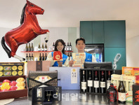 설 선물도 양극화…GS25, 프리미엄·가성비 투트랙 승부