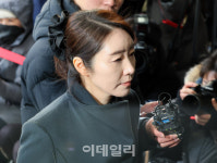 [속보]`1억 공천헌금` 강선우, 고강도 밤샘 조사…약 21시간 만에 종료