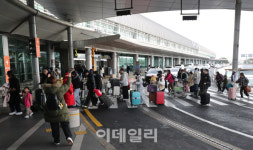 제주공항 고가도로서 30대 중국인 여성 추락