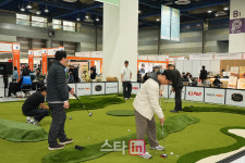 [포토]매일경제 골프엑스포퍼트 연습장