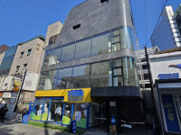 쇼핑성지 옛말, 상가 통으로 임대 딱지…팔 수 있다면 20억도 깎죠[르포]