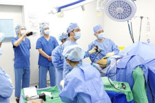 흥케이병원 김종근 대표원장, 카티스템 임상 경험과 수술 노하우 공유