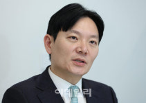 법무부, '정직 2개월 징계 청구' 박상용 직무정지 무기한 연장