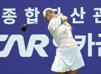 '메이저 퀸' 유해란, 세계랭킹 7위로 톱10 복귀…김민솔·윤이나는 개인 최고 경신