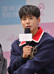 박보검, 이승철 지원사격…'KBS 한가위 대기획' 공연 깜짝 등장