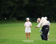 [포토]신다인,노련한 임팩트