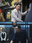 스윙스가 왜 여기서 나와?…타짜: 벨제붑의 노래 스틸 공개