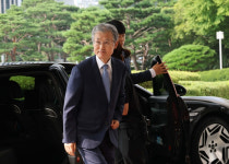 관례 깬 '대법관 서면 제청' 논란…조희대 묵묵부답