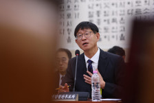 [포토]인사청문회, '답변하는 최길수 특별감찰관 후보자'