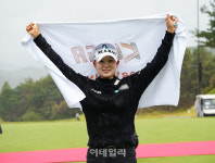 [포토]마서영,생애 첫 우승 만세