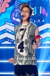 [MBN포토] 비원에이포 신우, `파워풀한 가창력`