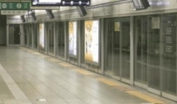 2호선신촌역자판기 | 2호선 출고 지연에 시민 불만…갑자기 왜?