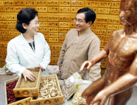 [New Right]3부<2>황경식 교수-강명자 원장 부부