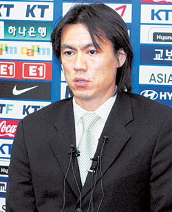 [대표팀]홍명보 대표팀 코치의 ‘축구도 야구처럼’