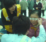 노인-소년소녀가장에 “1000개의 ‘맑은 창’을 드립니다”