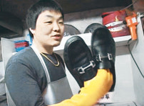 [UCC 스타]신발 세탁의 달인 이복현씨