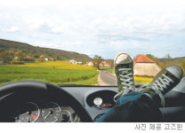 [실용기타]그대, 떠나라… ‘행복의 충격’을 담아오라