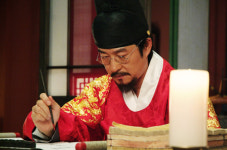 ‘정조 암살…’ 당시에도  ‘폭탄주’가 있었다?