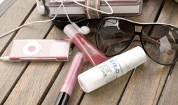 건조한 눈을 한 번에 촉촉하게, 아이투오(EYE2O)