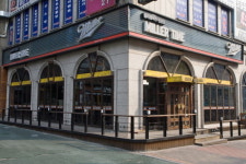 밀러 생맥주 전문점 ‘밀러타임’