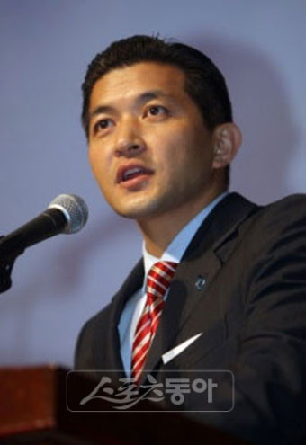홍정욱 “아버지 남궁원, 학비 대느라 밤업소 출연도”